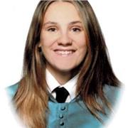 PROFESORA MUY COMPLETA Y CON MUCHAS GANAS DE AYUDAR A LOS NIÑOS/AS A QUE CONFIEN EN ELLOS MISMOS